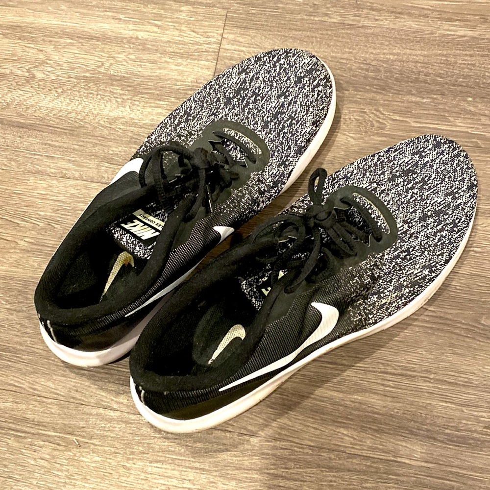 Nike flex contact
